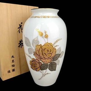 E◇大倉陶園Okura China花瓶薔薇バラ金蝕ばら箱付き