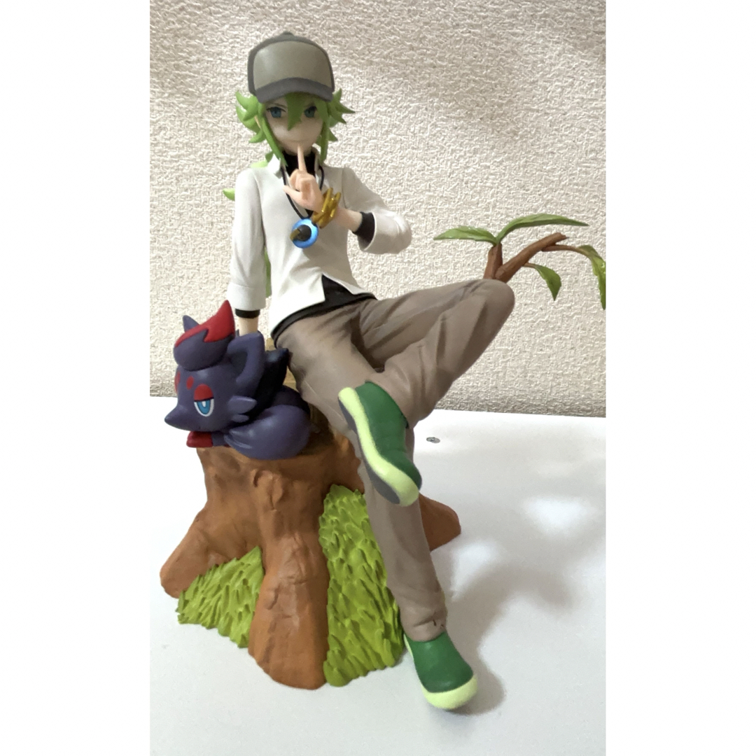 ポケモンセンター オリジナル N & ゾロア フィギュア