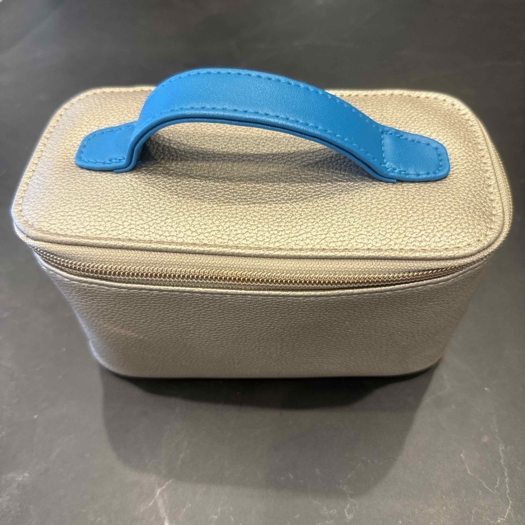 エミレーツ航空ファーストクラス エミレーツ ファーストクラス