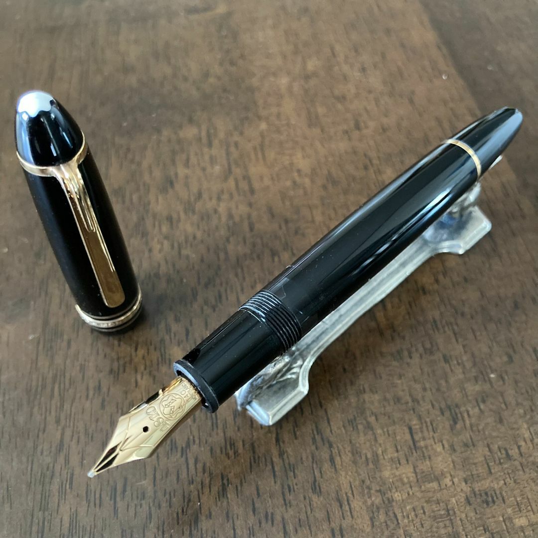 70年代製】モンブラン万年筆 マイスターシュテュック 146 Fニブ 14C