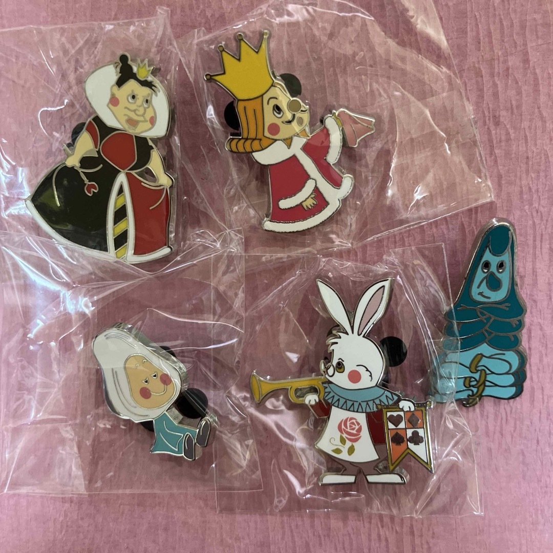 Disney - レア 香港 ディズニー アリス ピン ヤングオイスター ゲーム