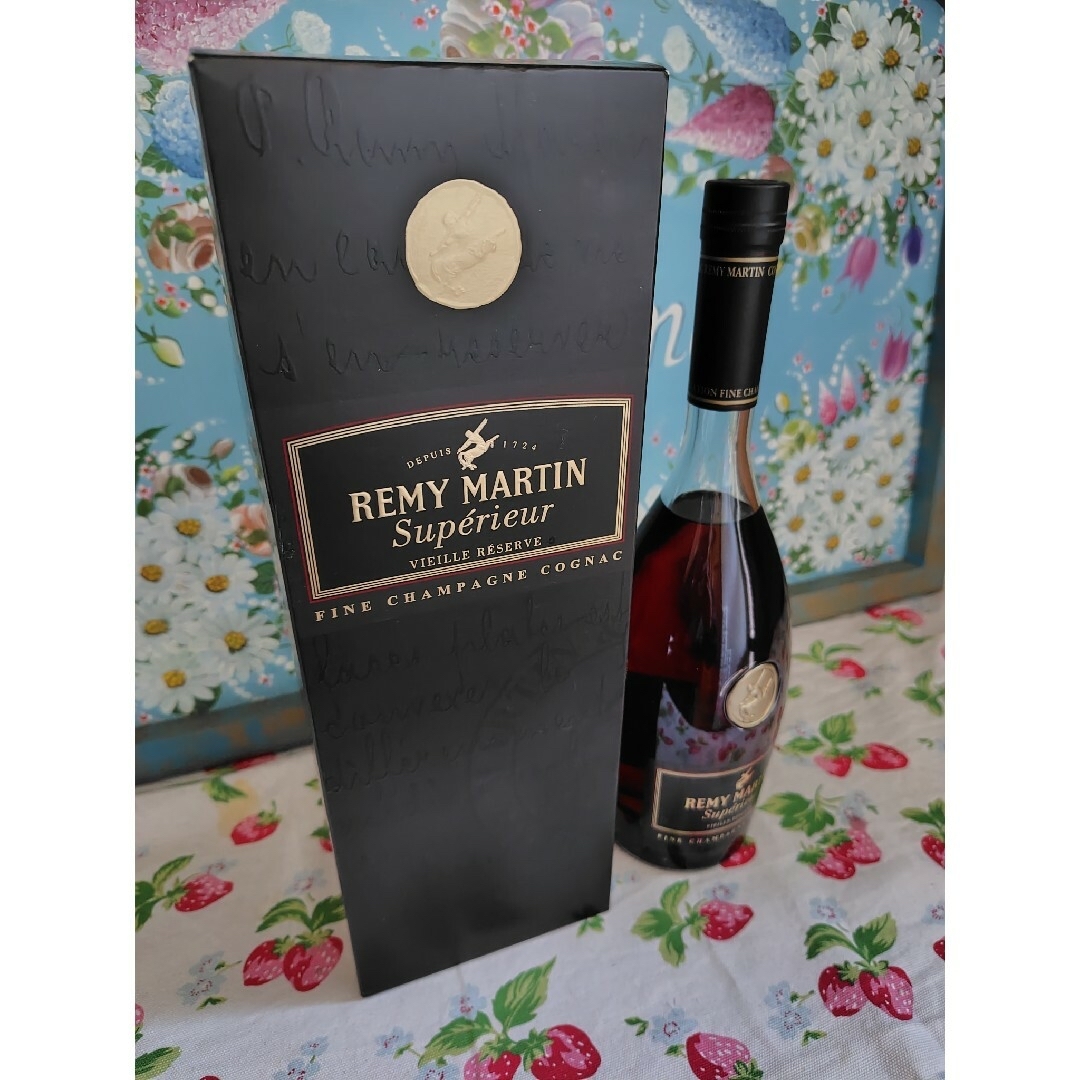レミーマルタン スーペリア フィーネ シャンパーニュ 旧ボトル 700ml