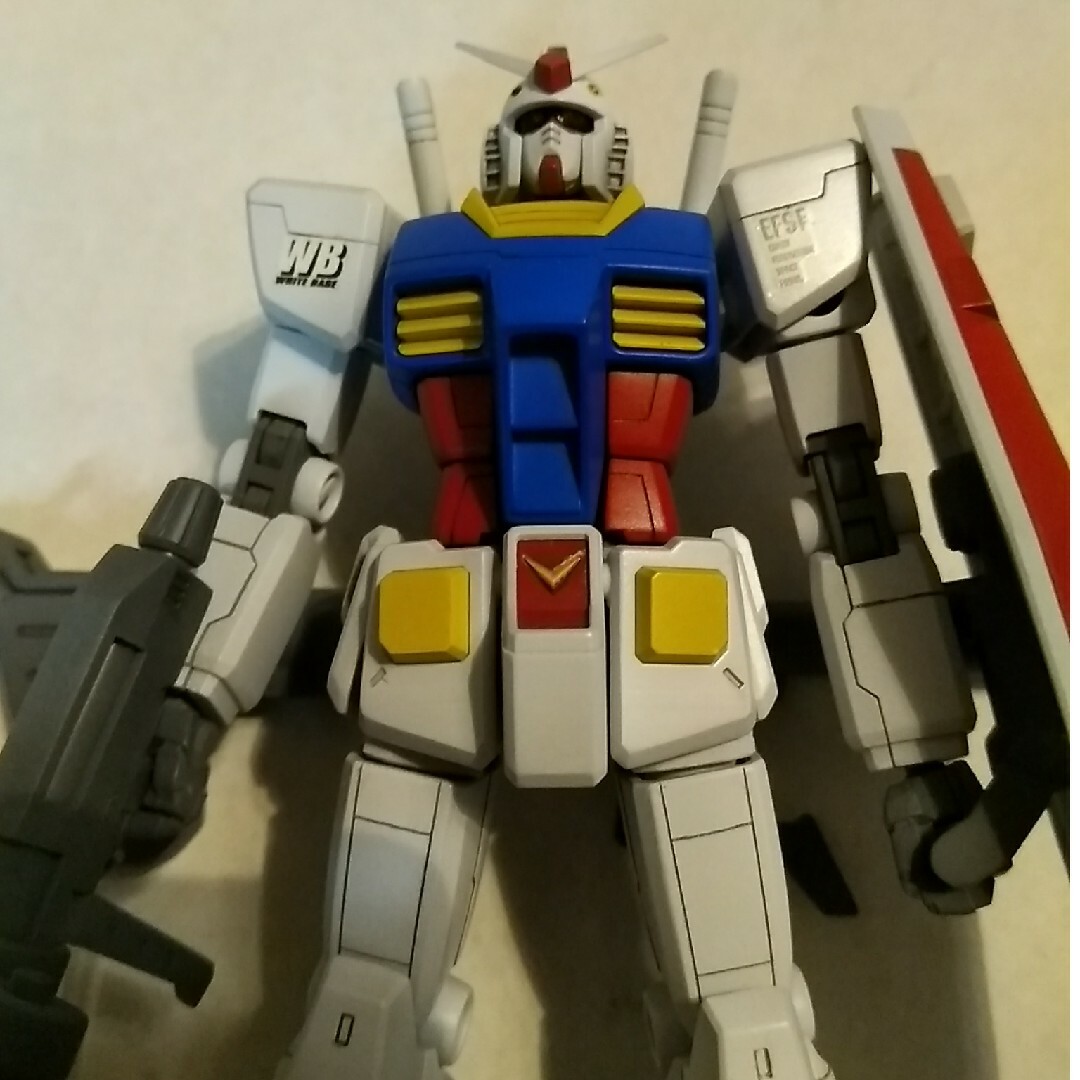 BANDAI - ガンダム ガンプラ HG プラモデル 塗装済み完成品の通販 by