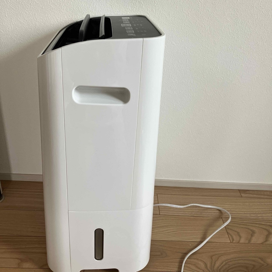 SHARP 除湿機 CV-G120-W 購入 CV-G120-W 衣類乾燥除湿機 ホワイト系