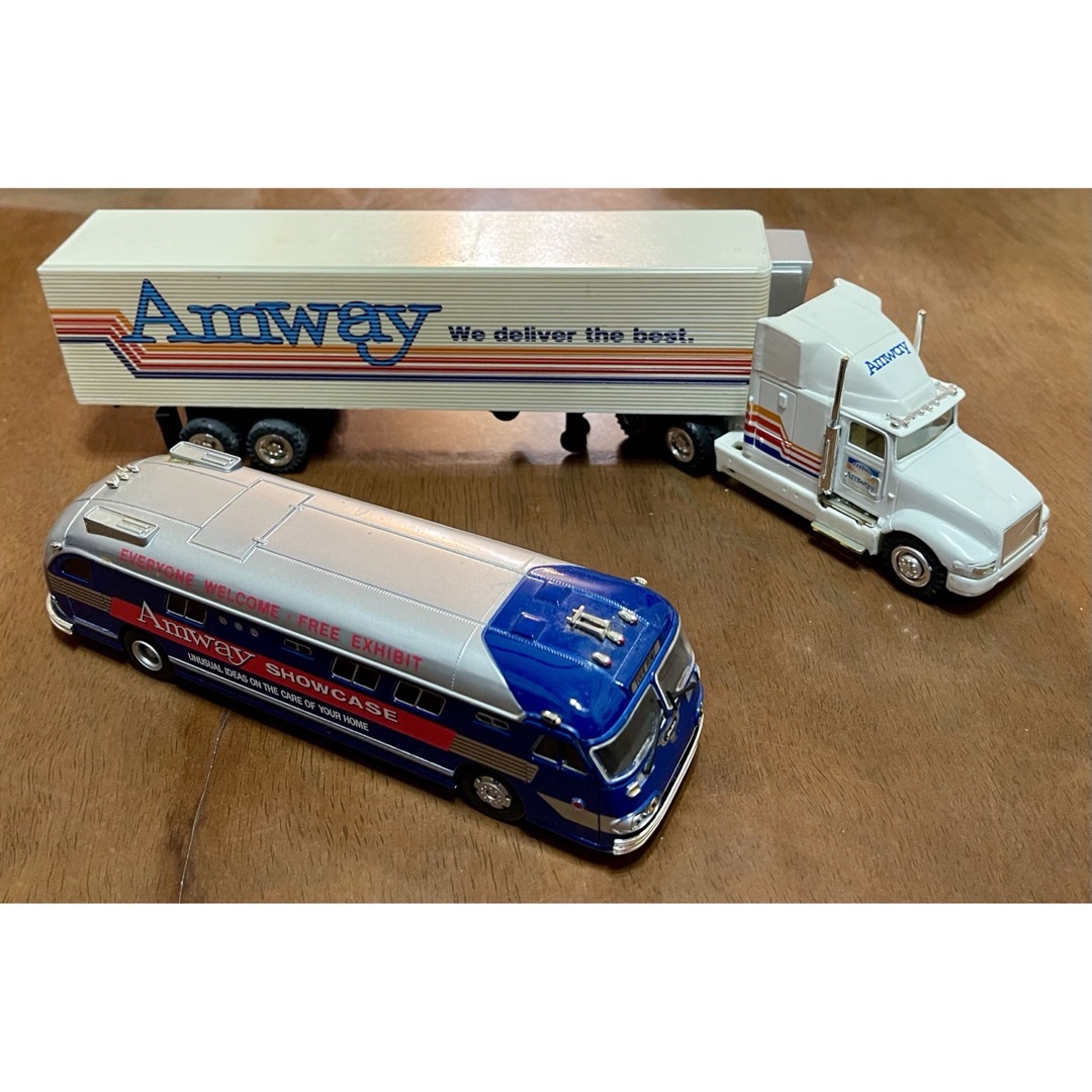 Amway - アムウェイ トラック、バス 2台セットの通販 by 狸山商店