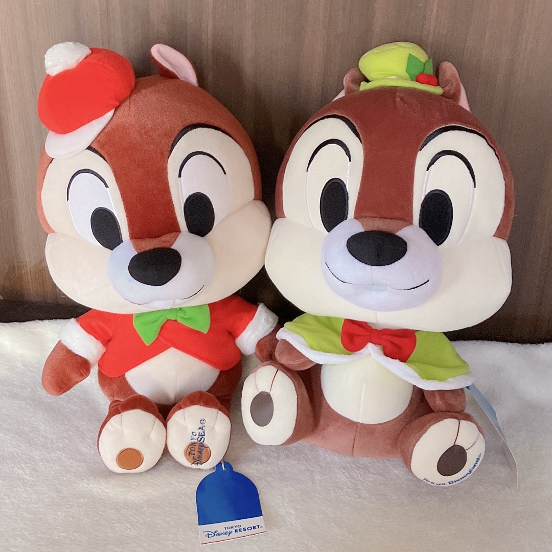 ディズニーストア クリスマス ミッキー ドナルド チップ デール ピンズ