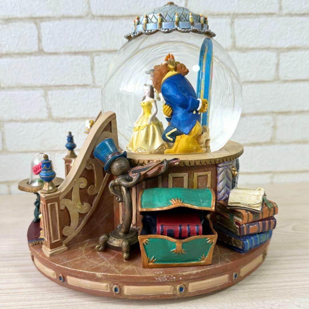 ディズニー 美女と野獣 スノードームフィギュア ベルとビーストの部屋