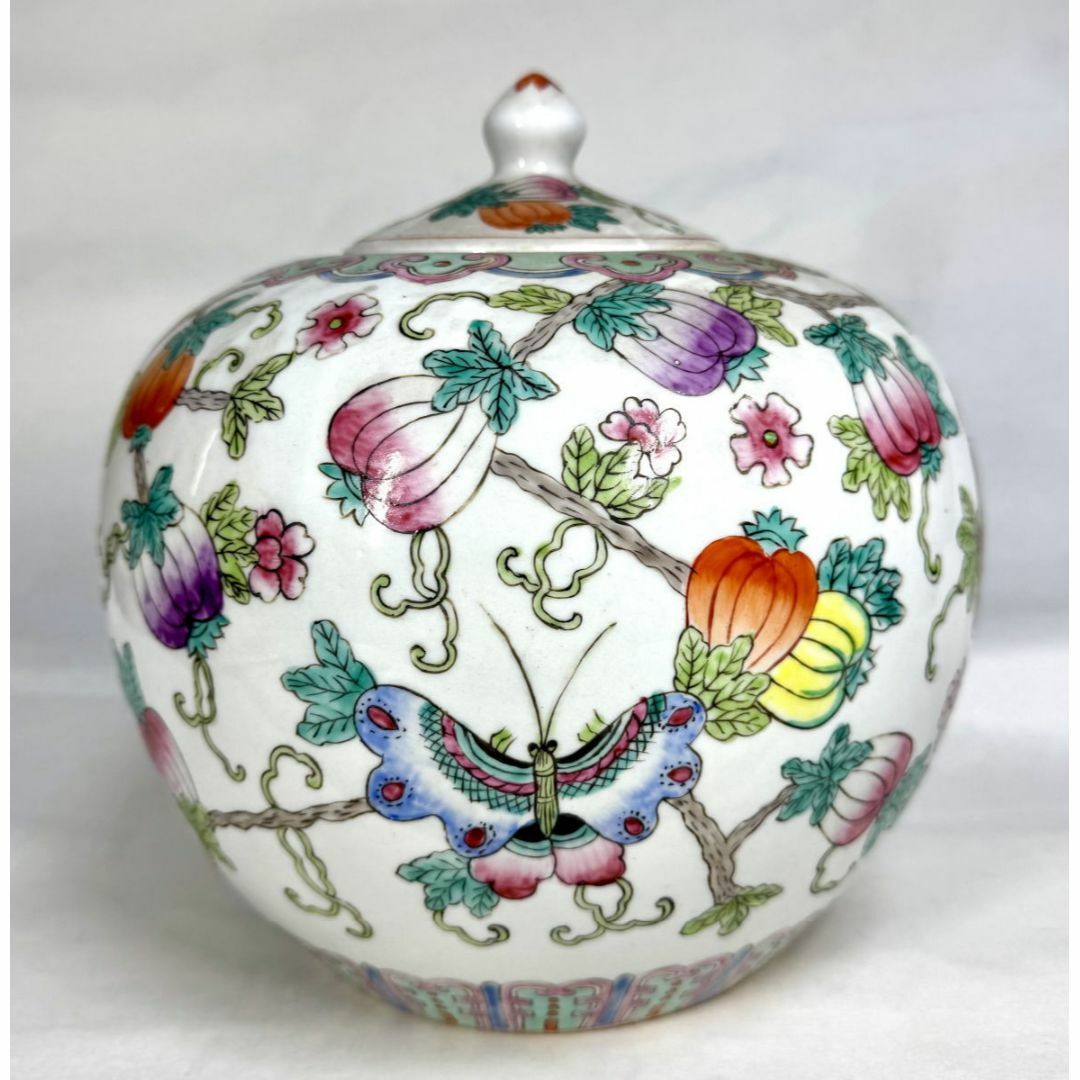 中国骨董:赤い漆器の蓋もの(桃の実と花) 中国骨董:赤い漆器の蓋もの(桃