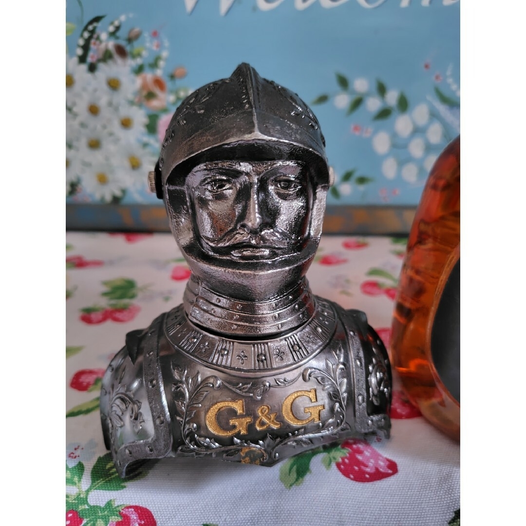 ニッカウイスキー 西洋甲冑 中身なし