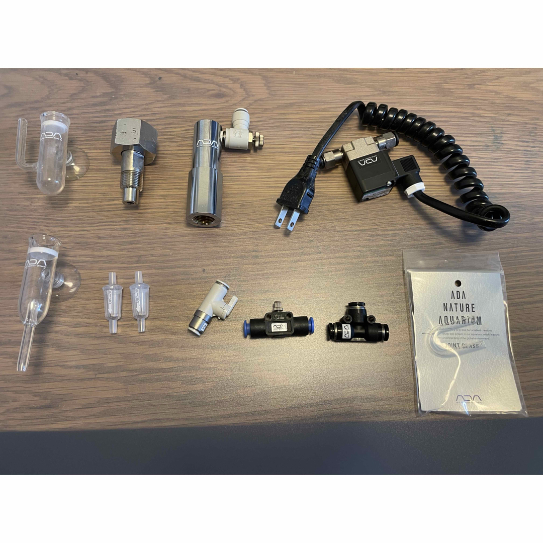 ADA co2レギュレーター 電磁弁セット ミドボン用ジョイント付き