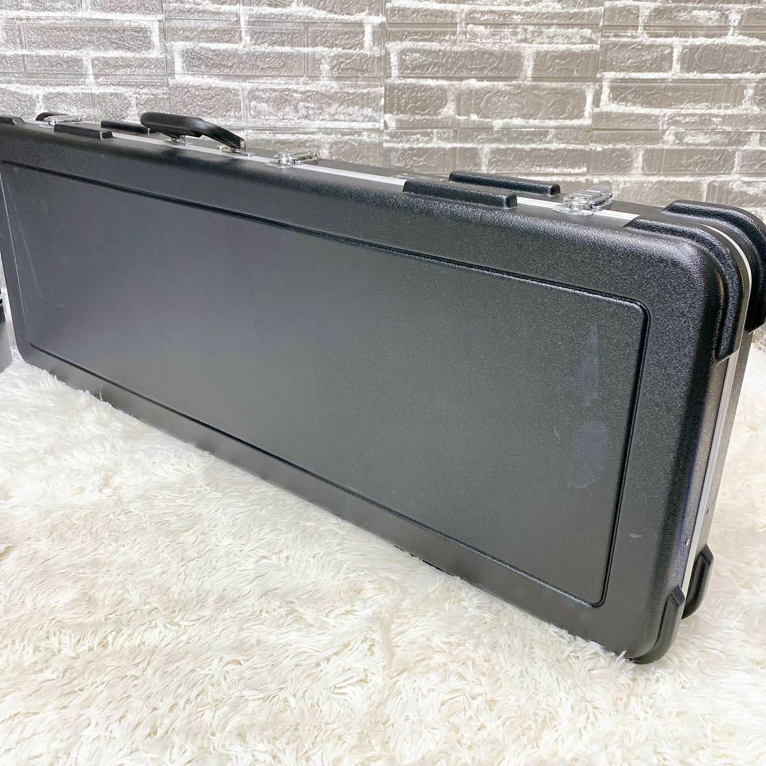 SKB 66 ギターケース 鍵付き ストラト、テレキャス SKB 66 ギター