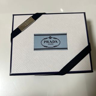PRADA（ラッピング/包装）のフリマアイテム一覧