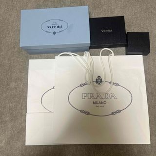 PRADA（ラッピング/包装）のフリマアイテム一覧