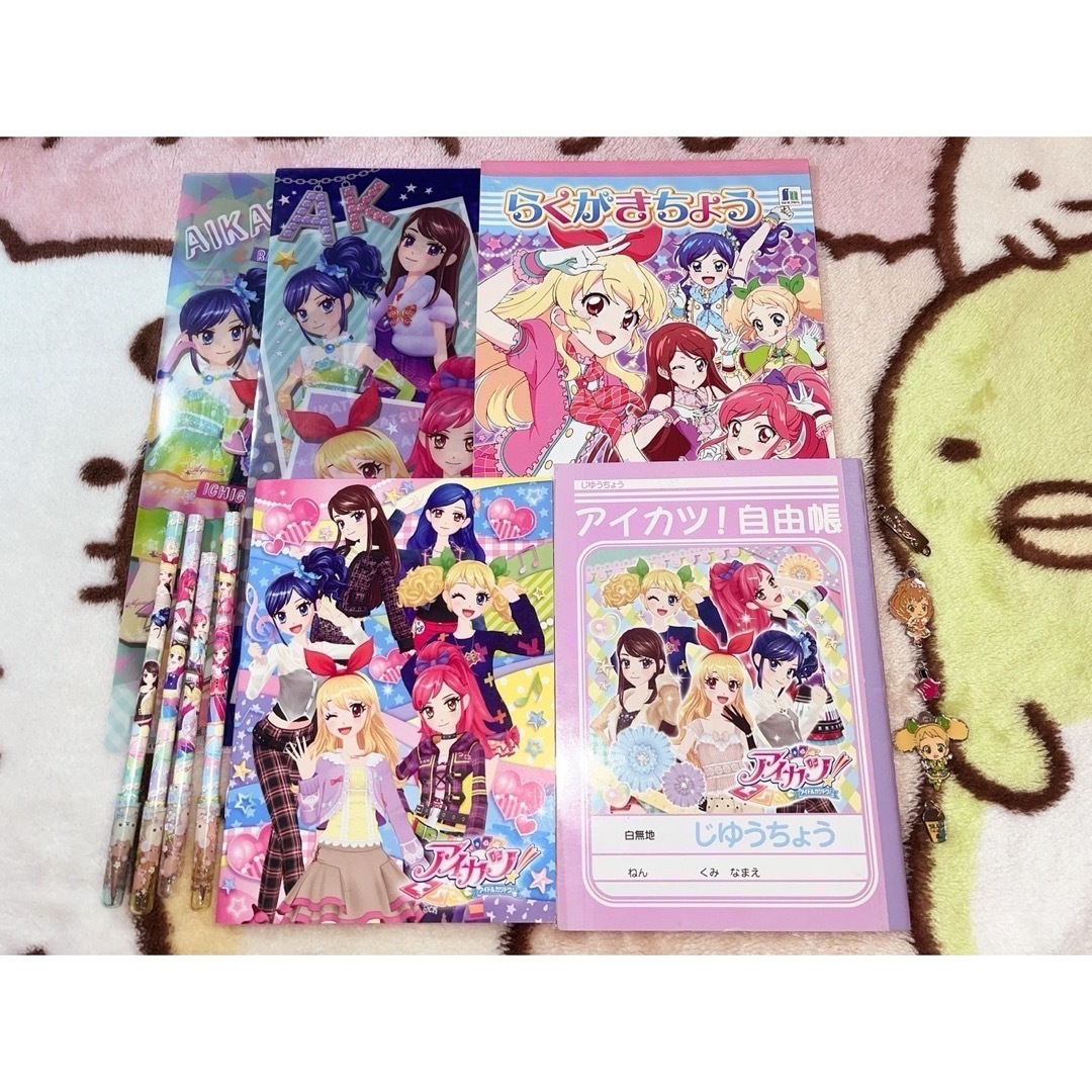 アイカツ カード まとめ売りアイカツ カード まとめ売り グッズ