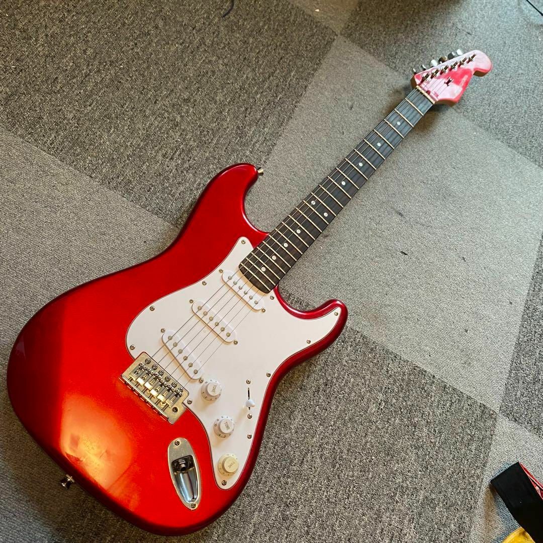 エレキギター 赤 ストラト エレキギター 赤 ストラト エレキギター