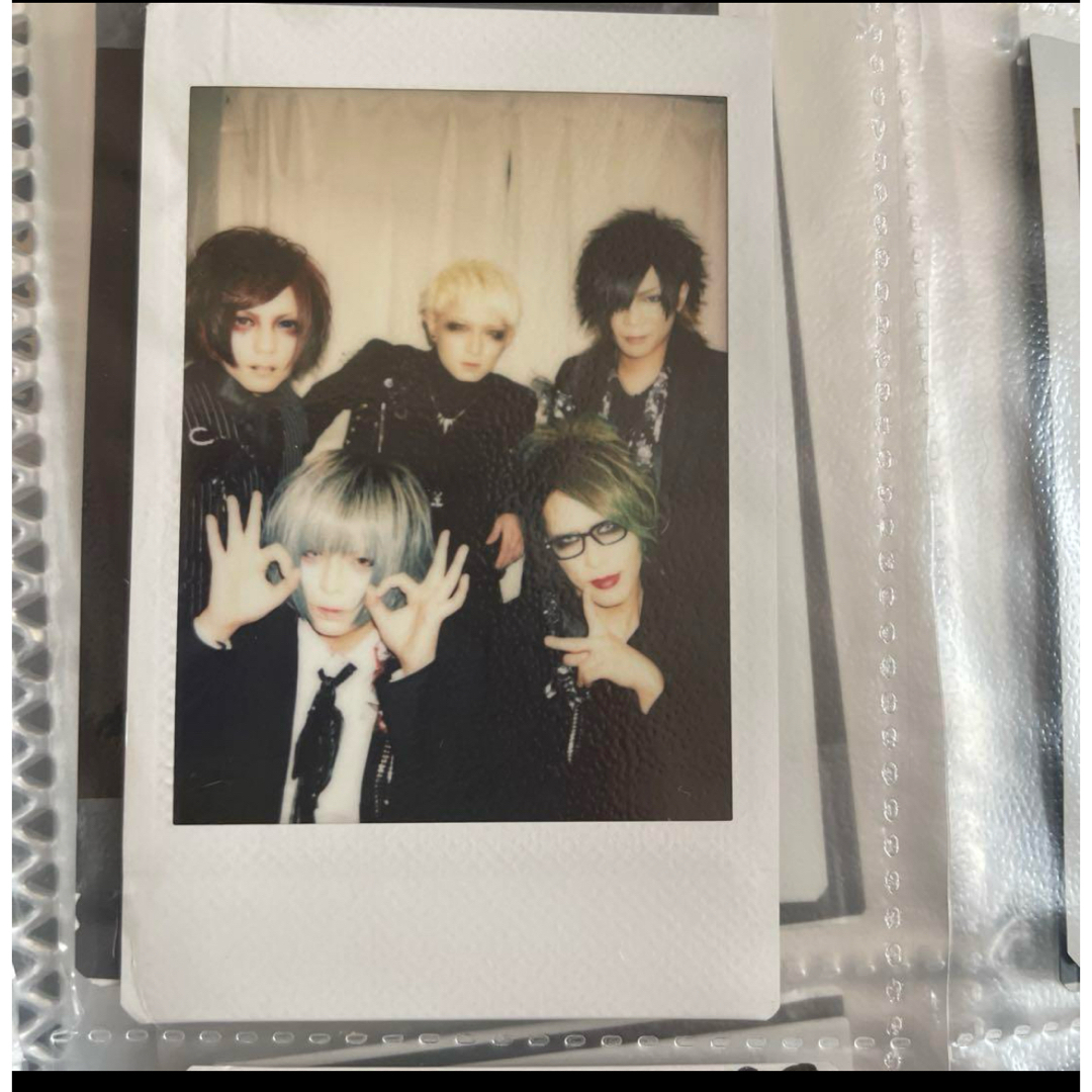 R指定 マモ アクスタ チェキ