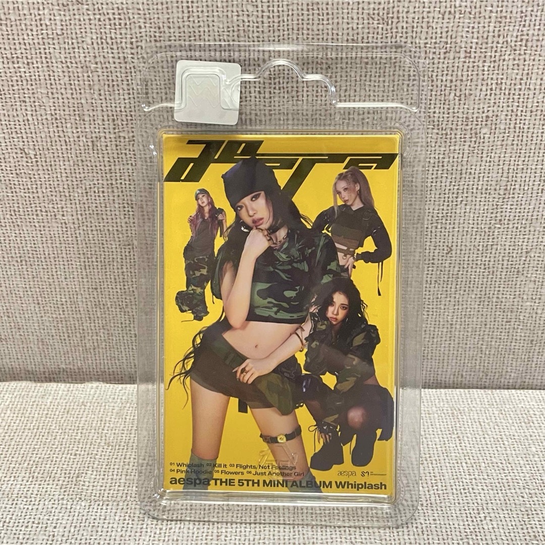 ぶ*ん様 【⚠️トレカ無】aespa ユニフォーム ニンニン Amazon.co.jp