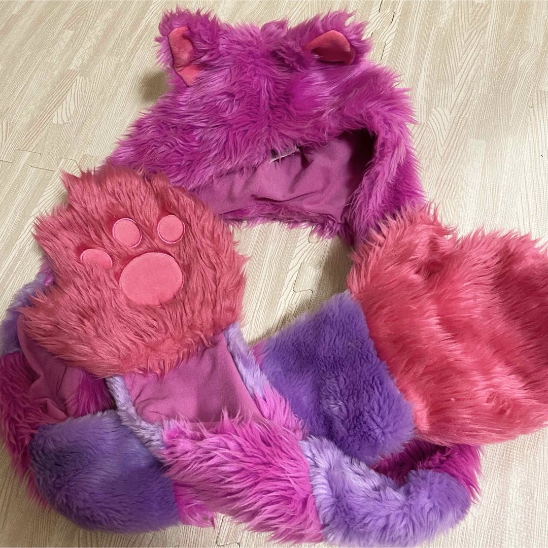 人気SALE，大得価】 ディズニー チシャ猫 フード付きマフラー