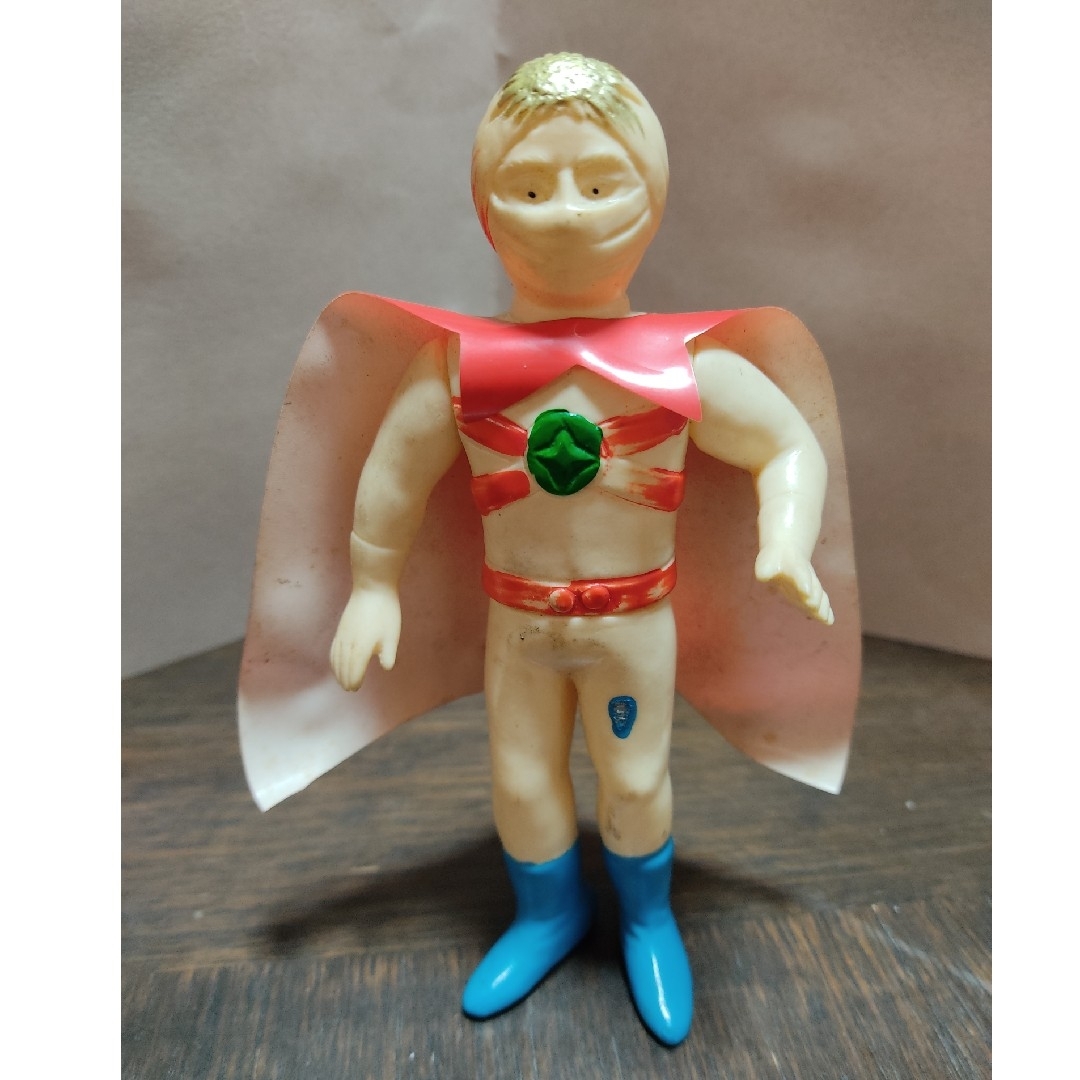 昭和 当時物 レトロ無版権 愛の戦士 レインボーマン パチ ソフビ 刻印