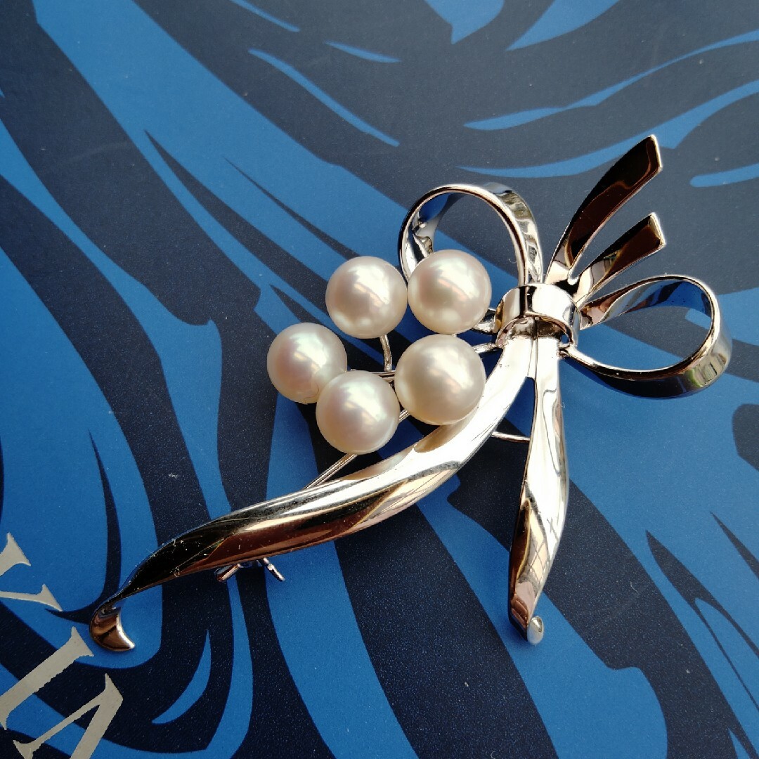 2025，100%新品 ミキモト 人気デザイン リボンデザインのパール