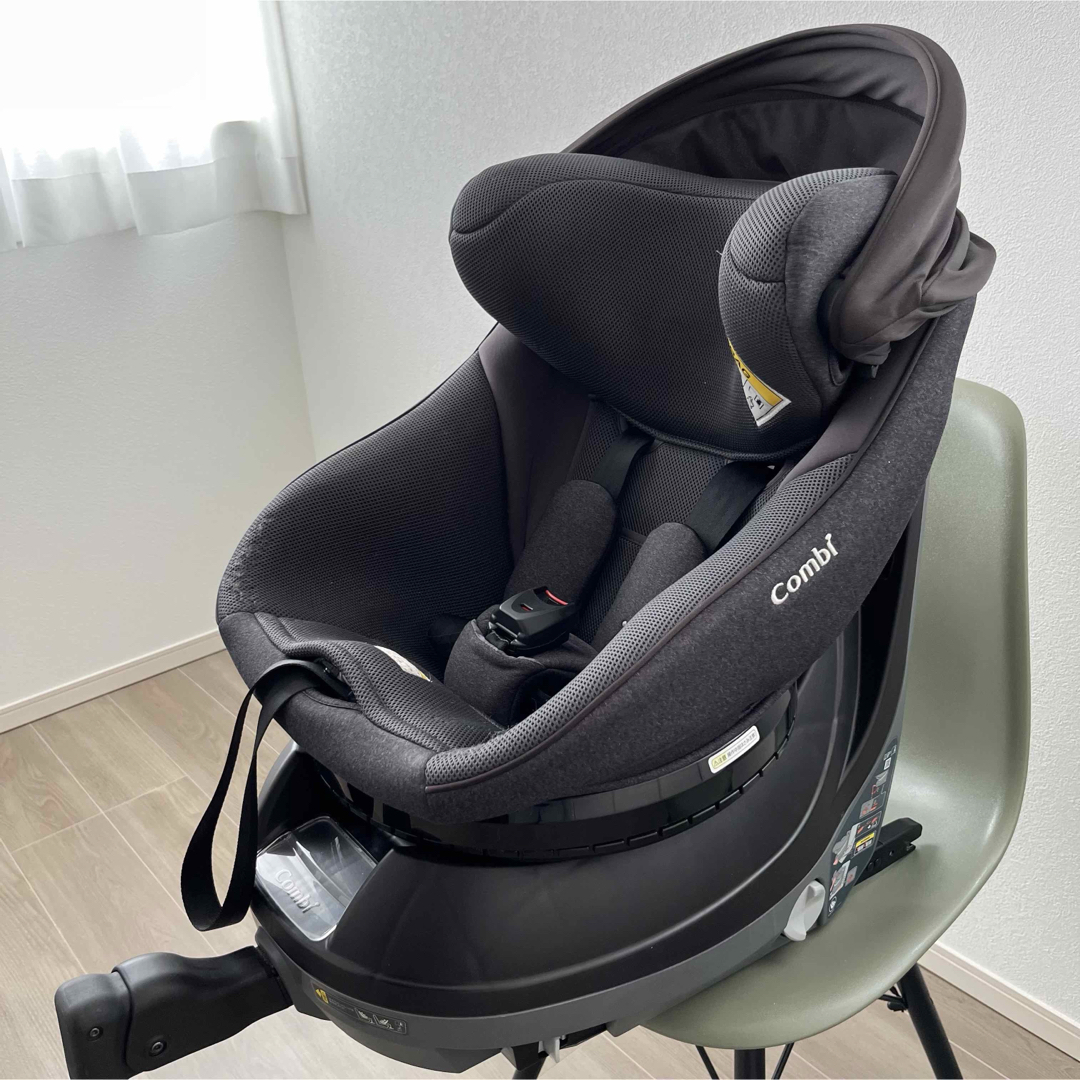 コンビ クルムーヴ アドバンス ISOFIX エッグショック