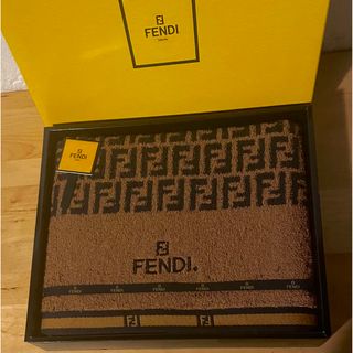 FENDI（タオル/バス用品）のフリマアイテム一覧