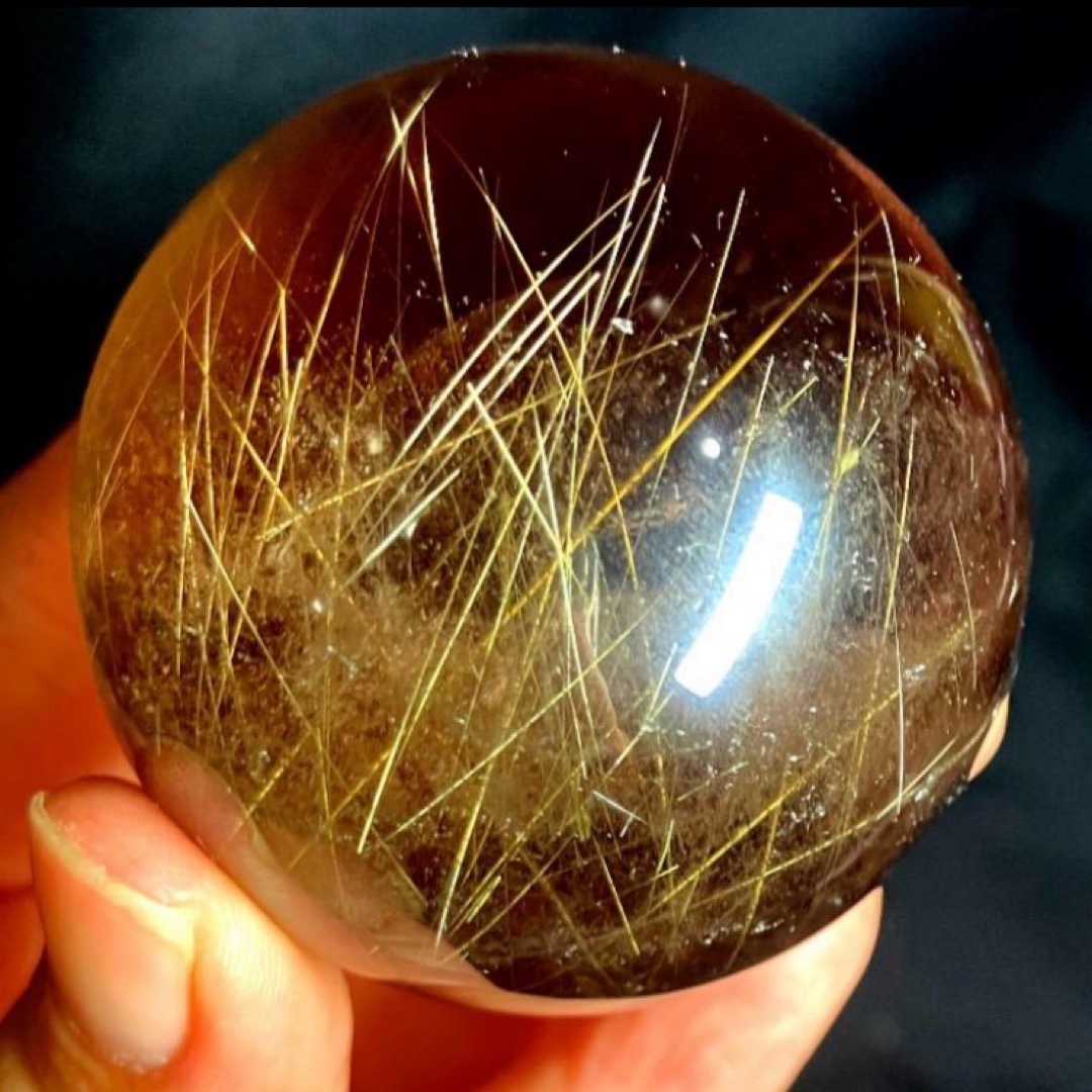 51mm ゴールドルチルクォーツ 丸玉 スフィア 金針水晶