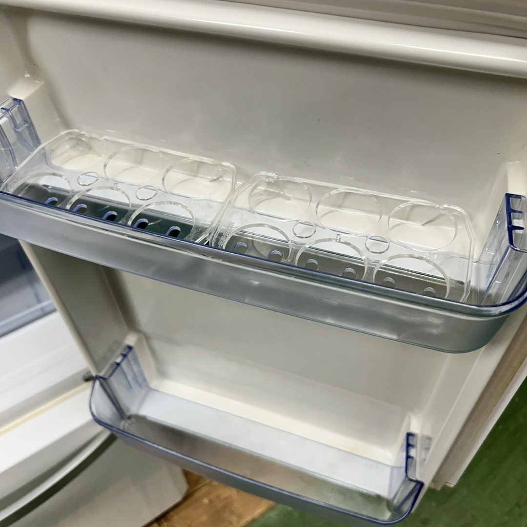 841 パナソニック冷蔵庫容量200l〜300l 一人暮らし小型同棲向け