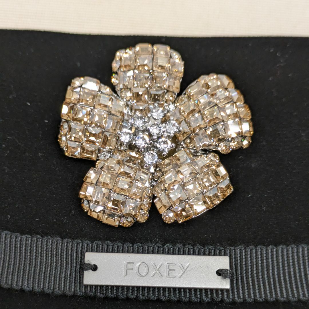 新品】FOXEY ブローチ 定価33000