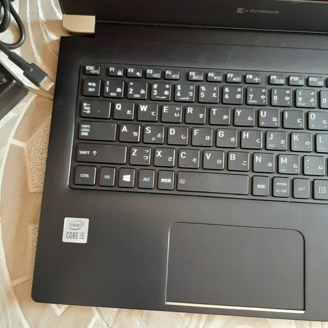 東芝 U63FS 10世代 i5 1920x1080 256G SSD 8G 東芝 U63FS 10世代 i5