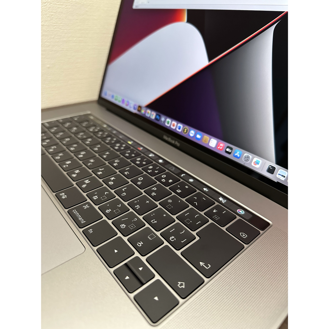 2025年OS] 美品 MacBook Pro 元箱 16GB/USキーボード