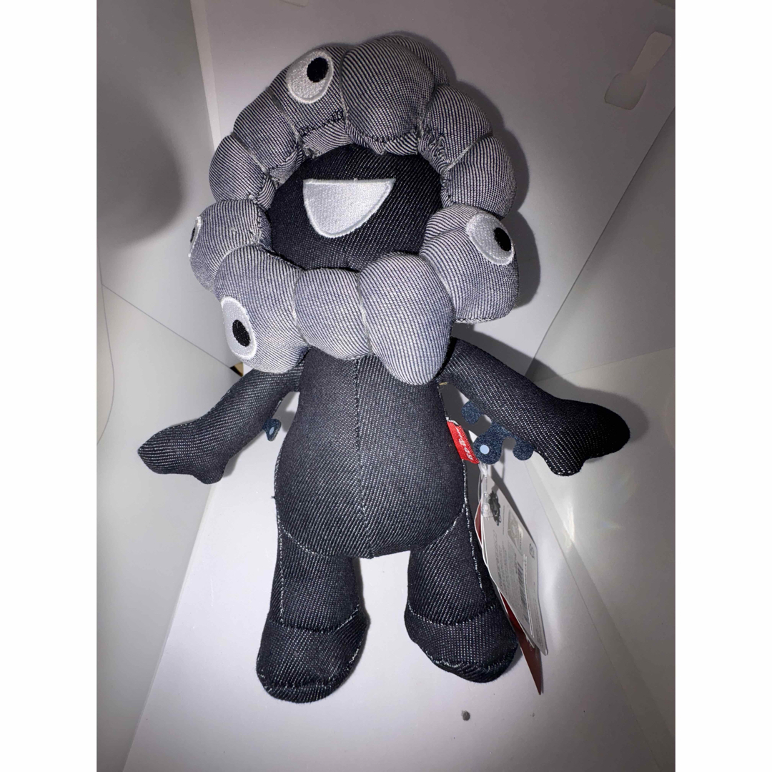 ミャクミャク × EDWIN ミャクミャク ぬいぐるみ大＆ボールチェーン