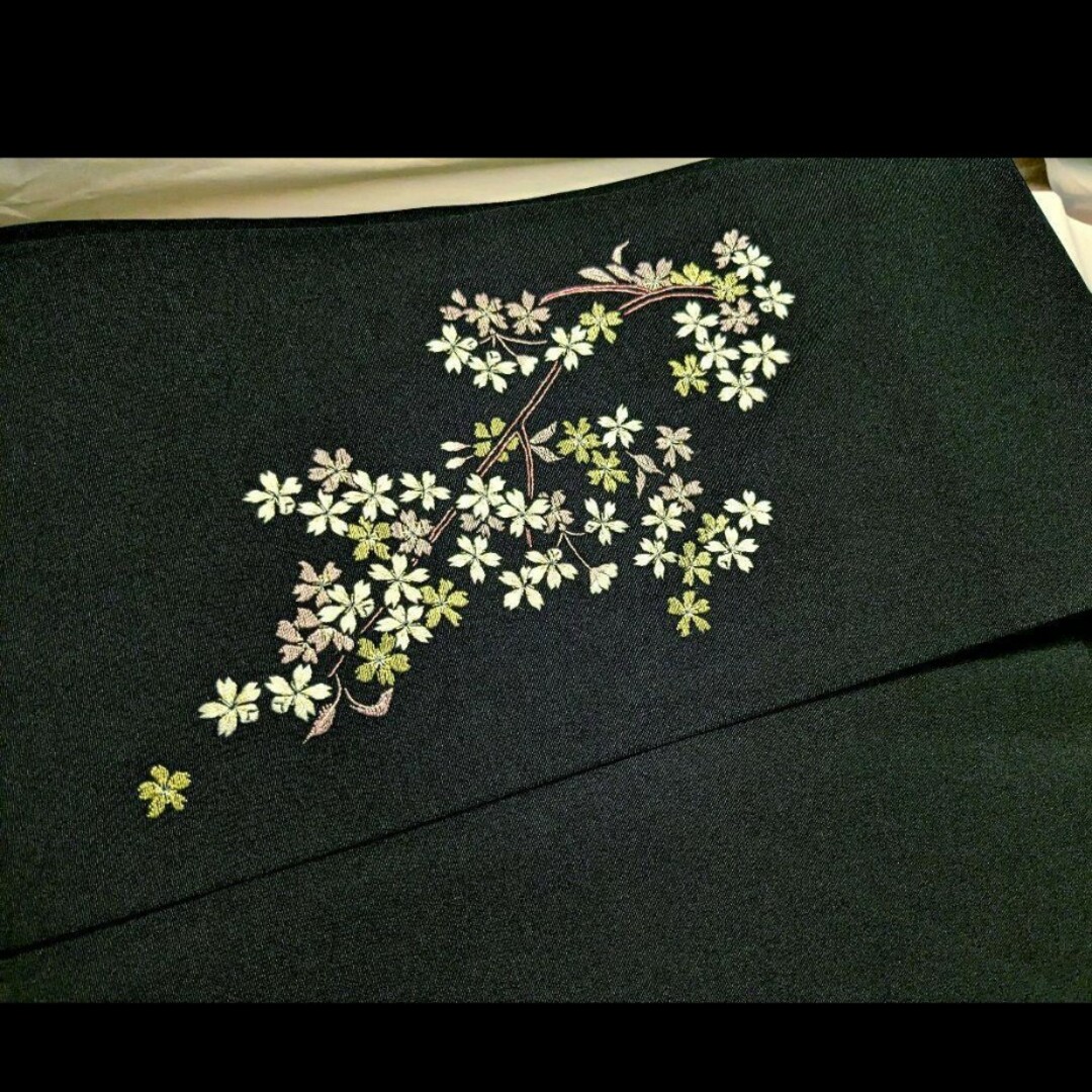 正絹 名古屋帯 桜 月 刺しゅう 日本刺繍 黒 斉藤馨
