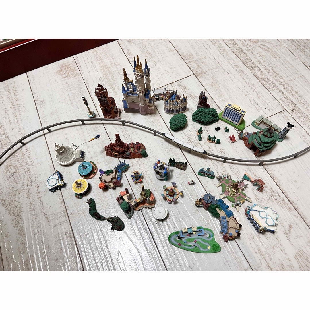 Disney - ① デアゴスティーニ ディズニーパレード ジオラマの通販 by