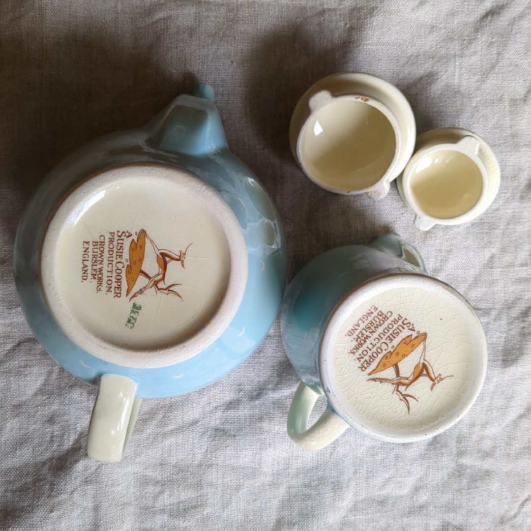 スージークーパーク クレッセント ターコイズ ブルー ティーセット 三日月