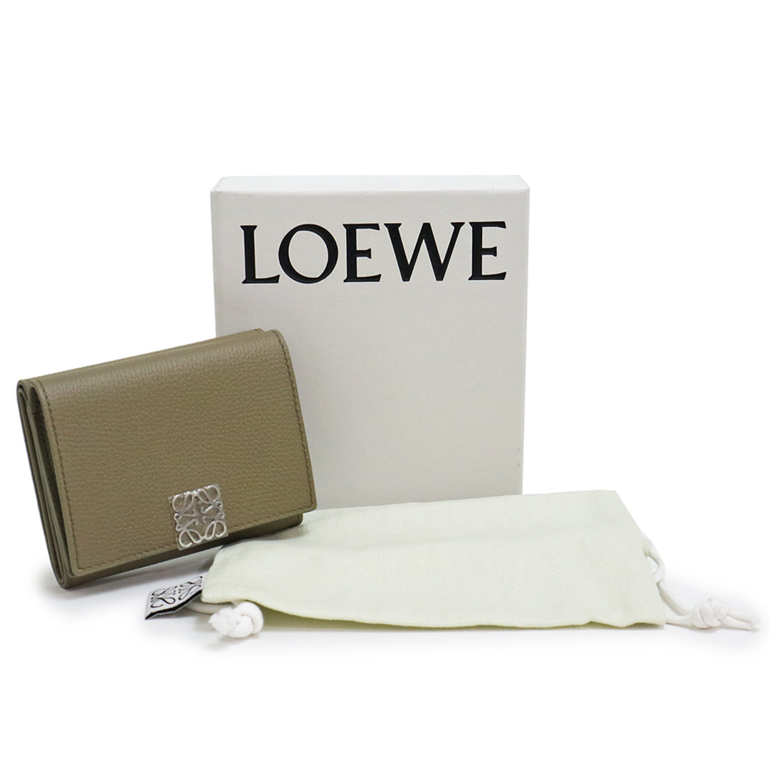 LOEWE グリーンレザー 三つ折り財布 【公式通販】