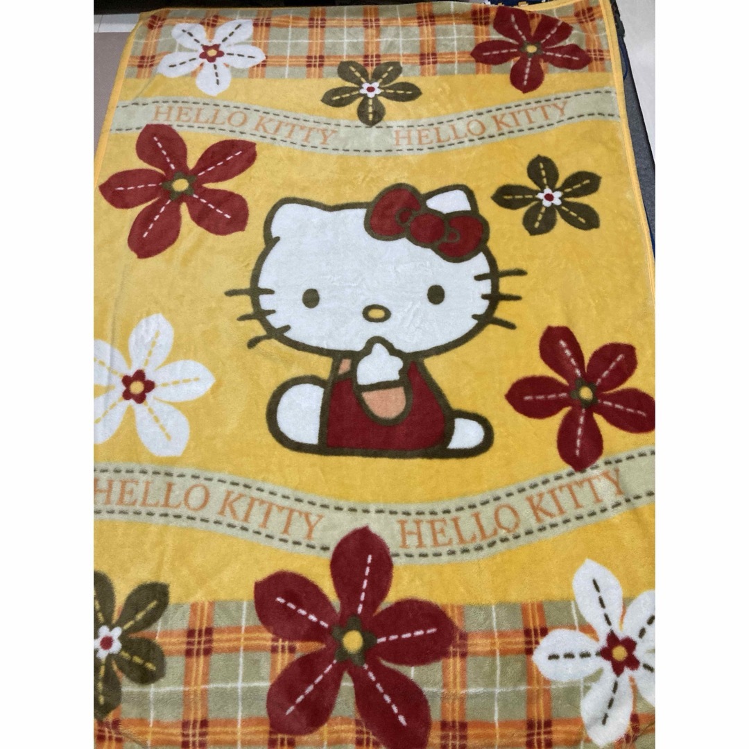 ストア 希少品昭和レトロ カオハナ ハローキティ 毛布 希少品昭和