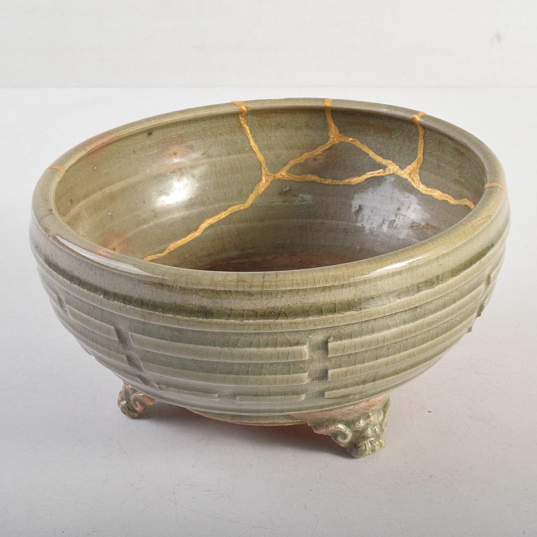 中国 龍泉窯 青磁 刻線文 三つ足香炉 C R8788 販売