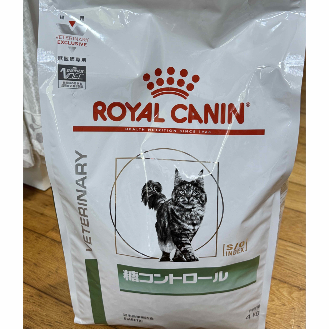 CANIN 猫用 糖コントロール 4kg 賞味期限27年3月 ROYAL CANIN 猫用 糖