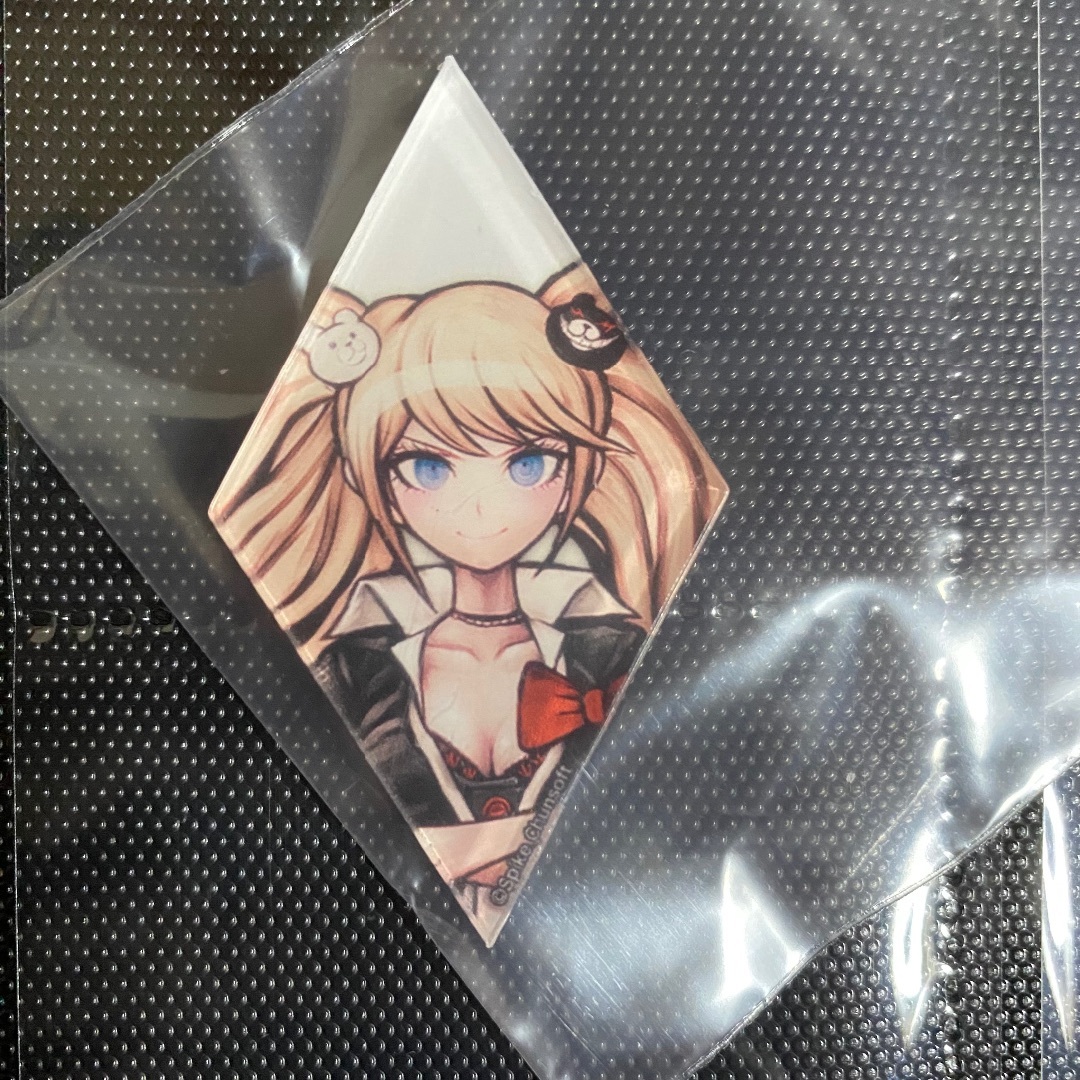 ダンガンロンパ 希望のカケラ アクリルバッジ 江ノ島盾子 ダンガン