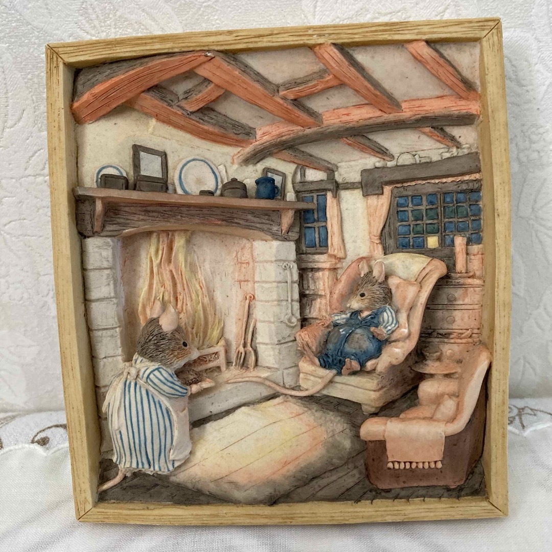 ブランブリーヘッジ 置物 立体 壁掛け のばらの村のものがたり