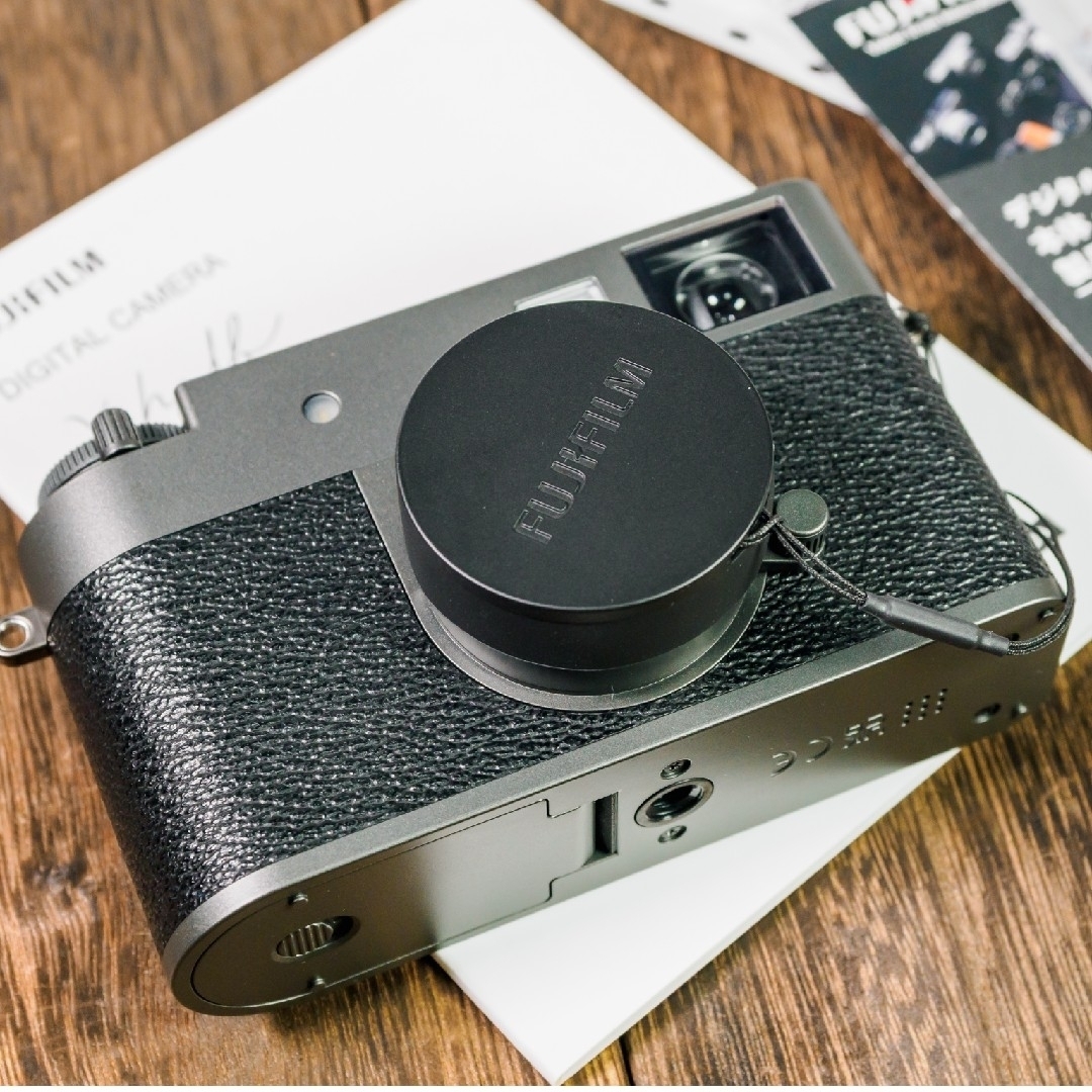 FUJIFILM X-half デジタルカメラ チャコールシルバー 富士フイルム 3年