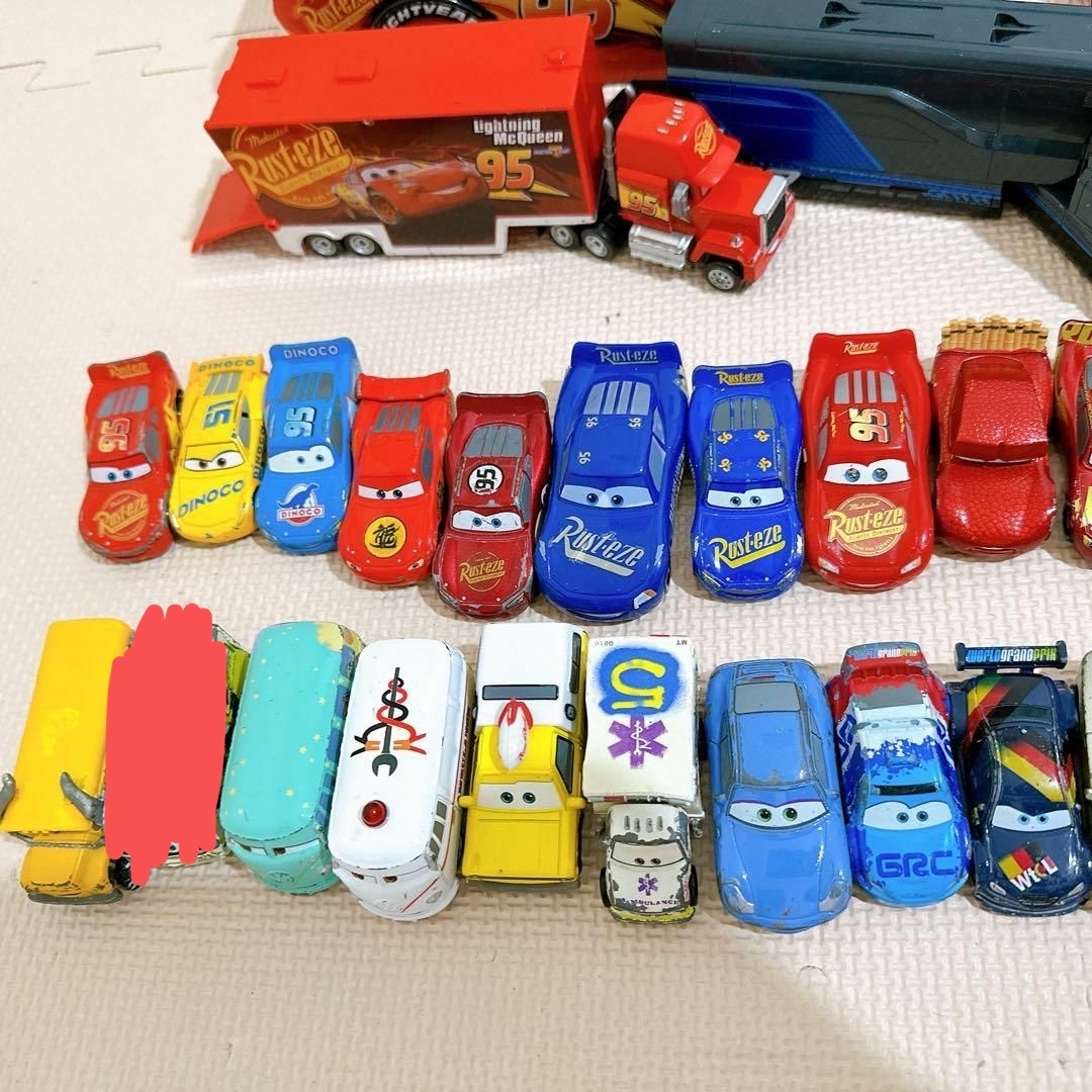 カーズシリーズ ミニカー トミカ 廃盤品などまとめ売り カーズ・トミカ