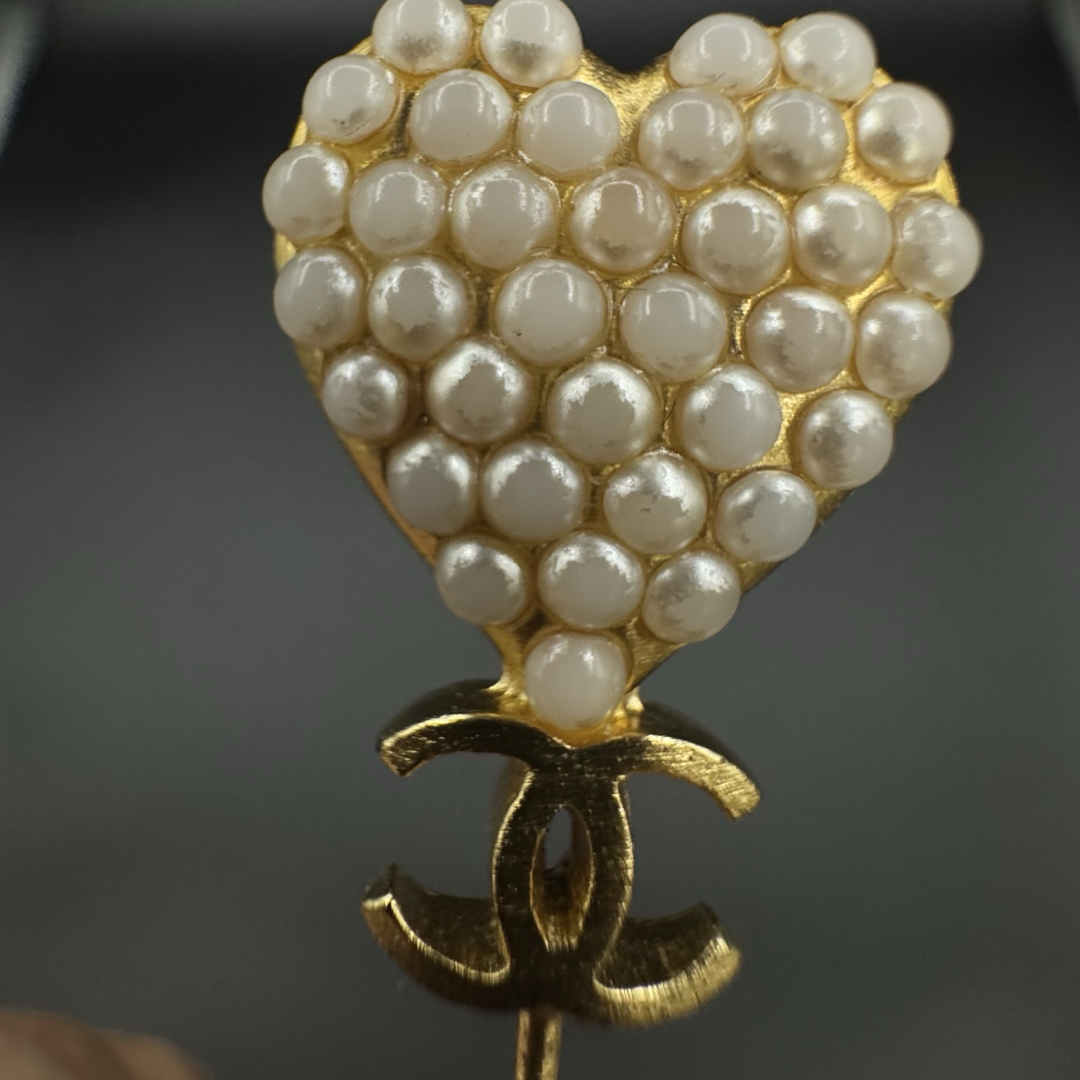 Chanel シャネル ピンブローチ ハート ゴールド パール 02P ココ