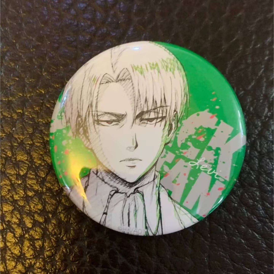 進撃の巨人 リヴァイ 缶バッジ 2014年 クリスマス WIT 進撃の巨人