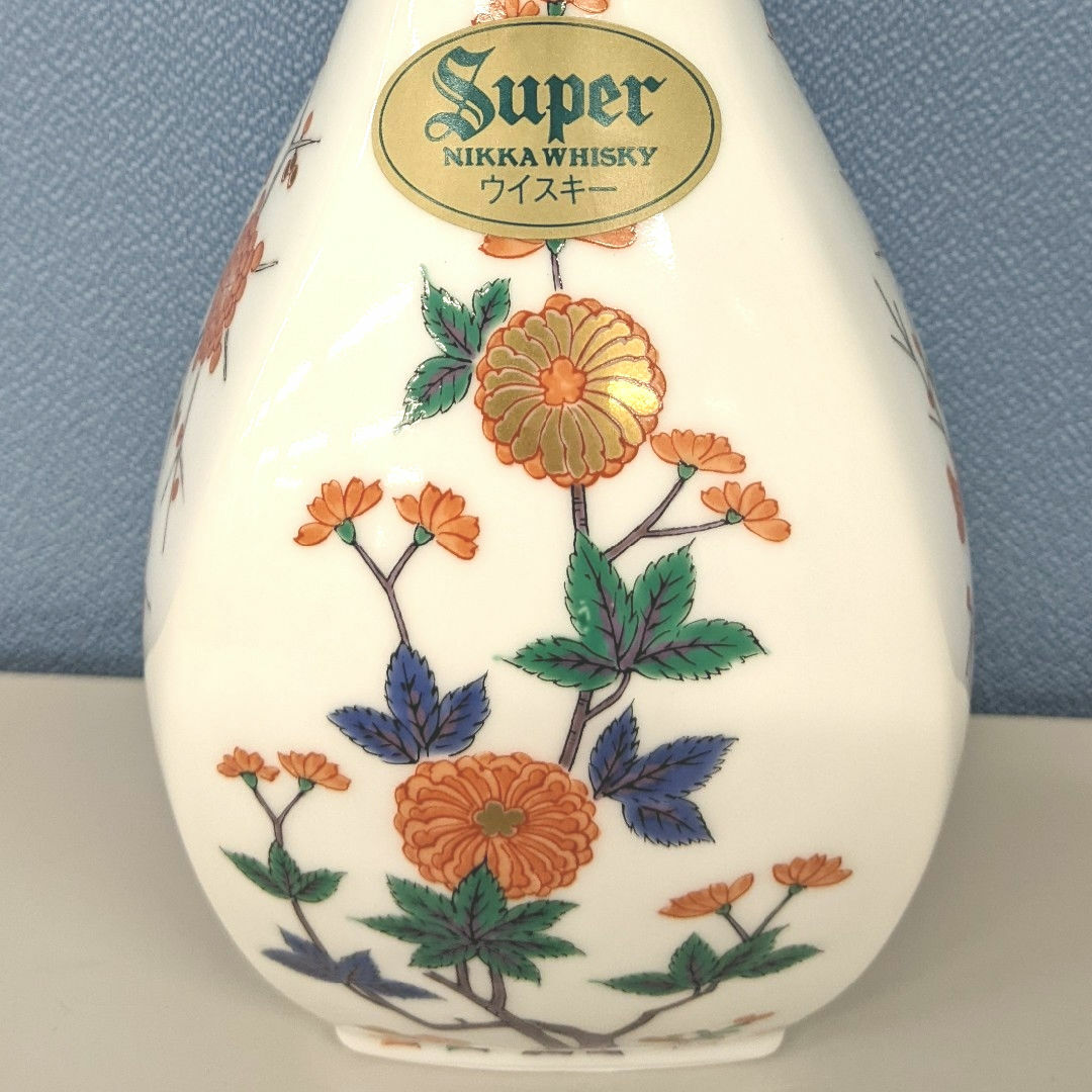 スーパーニッカ 有田焼 陶器ボトル 600ml 43% 古酒未開栓 箱なし