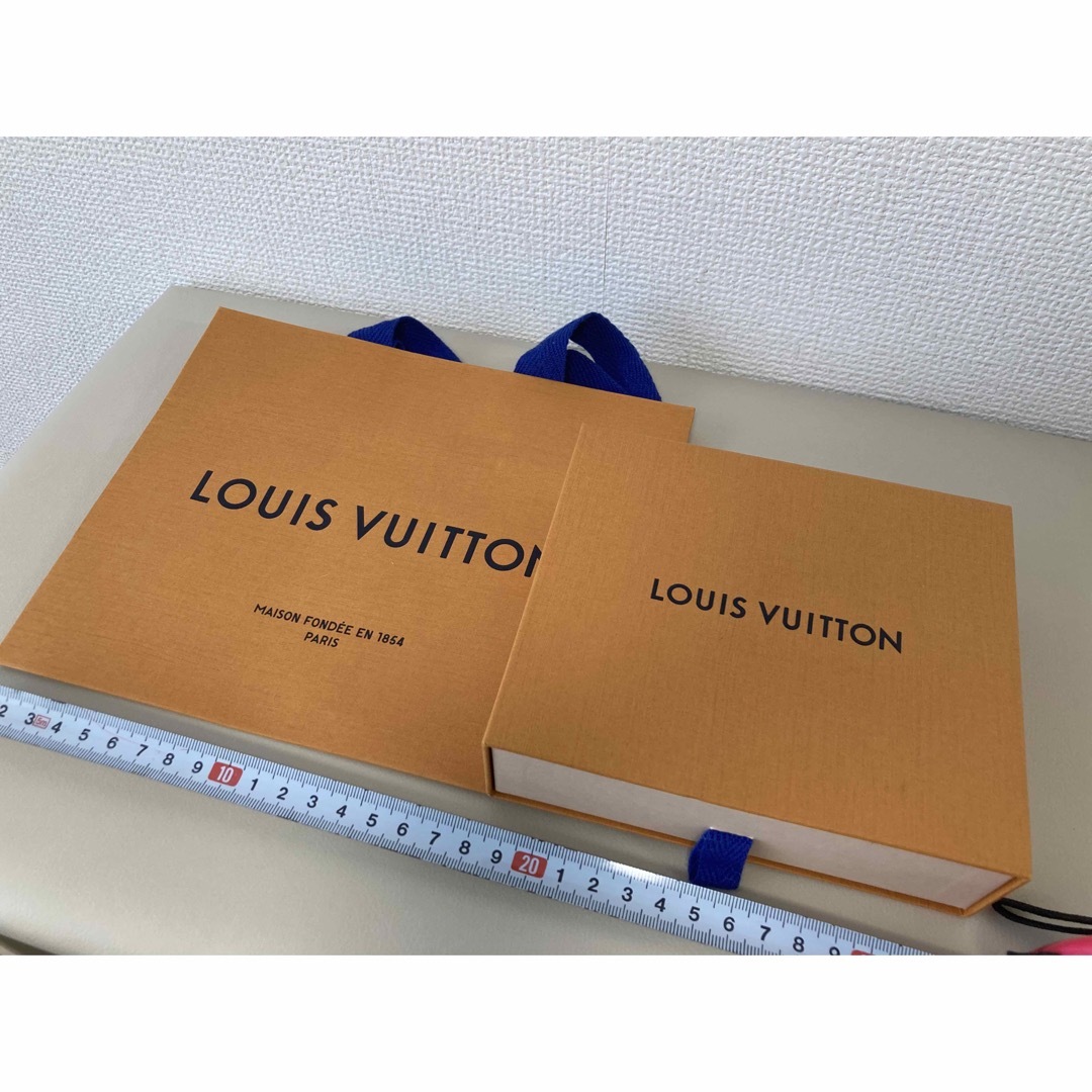ルイヴィトン ショップ袋、箱まとめ売り ルイヴィトン 箱 ショッパー