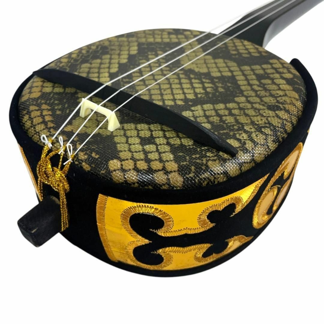 沖縄 三線 蛇皮 スタンド付 和楽器 沖縄民謡 民謡楽器 沖縄三線 蛇皮