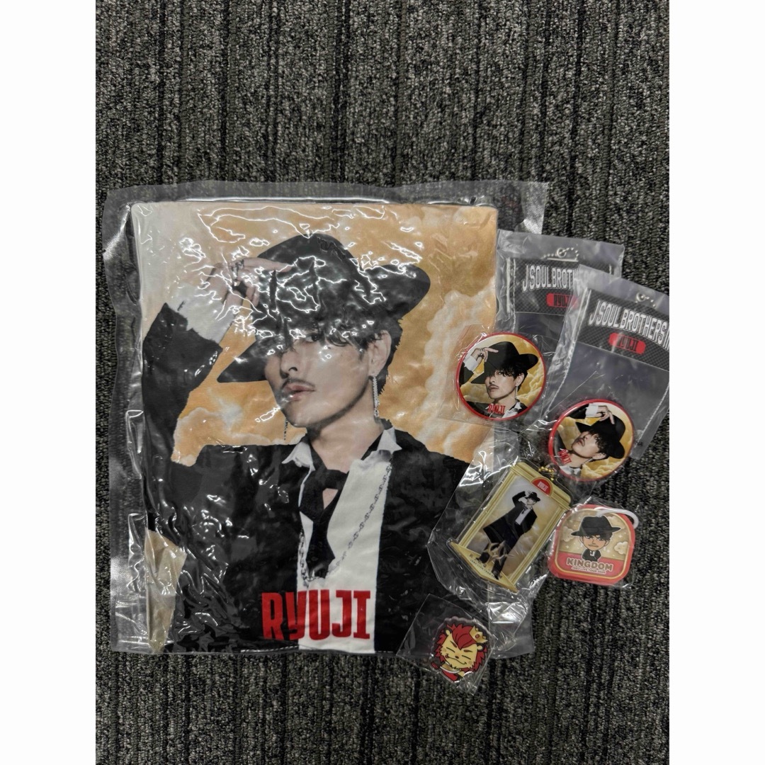 KINGDAM 今市隆二 会場ガチャ レア クッション KINGDAM 今市隆二 会場