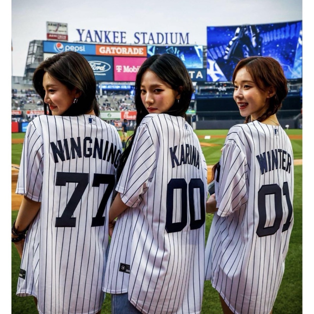 aespa - aespa カリナ karina ユニフォーム Tシャツの通販 by 3